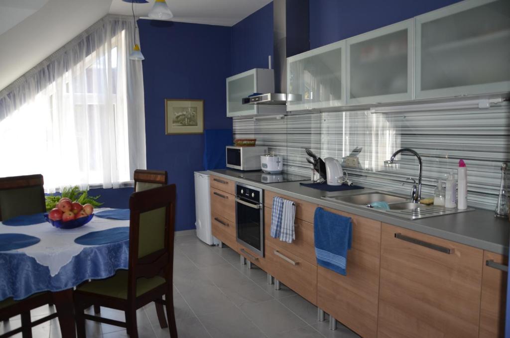 Classic Car Museum Apartment Riga Phòng bức ảnh